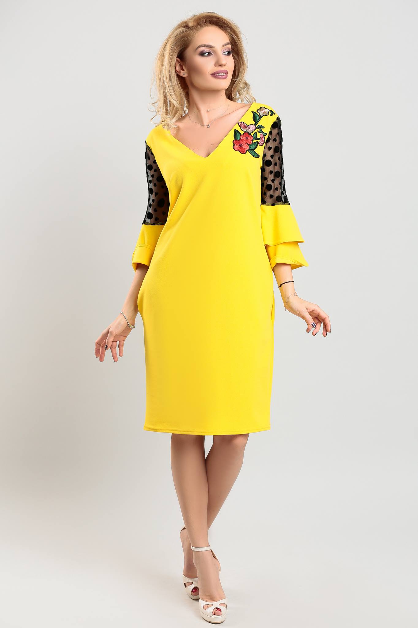 ROCHIE SIMONA
